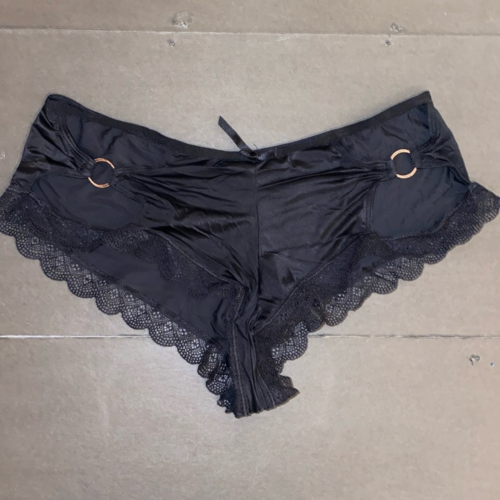 Victoria's Secret XL Black Satin Smooth Very Sexy Cheeky Panties